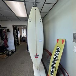 6’0” 7S surfboard