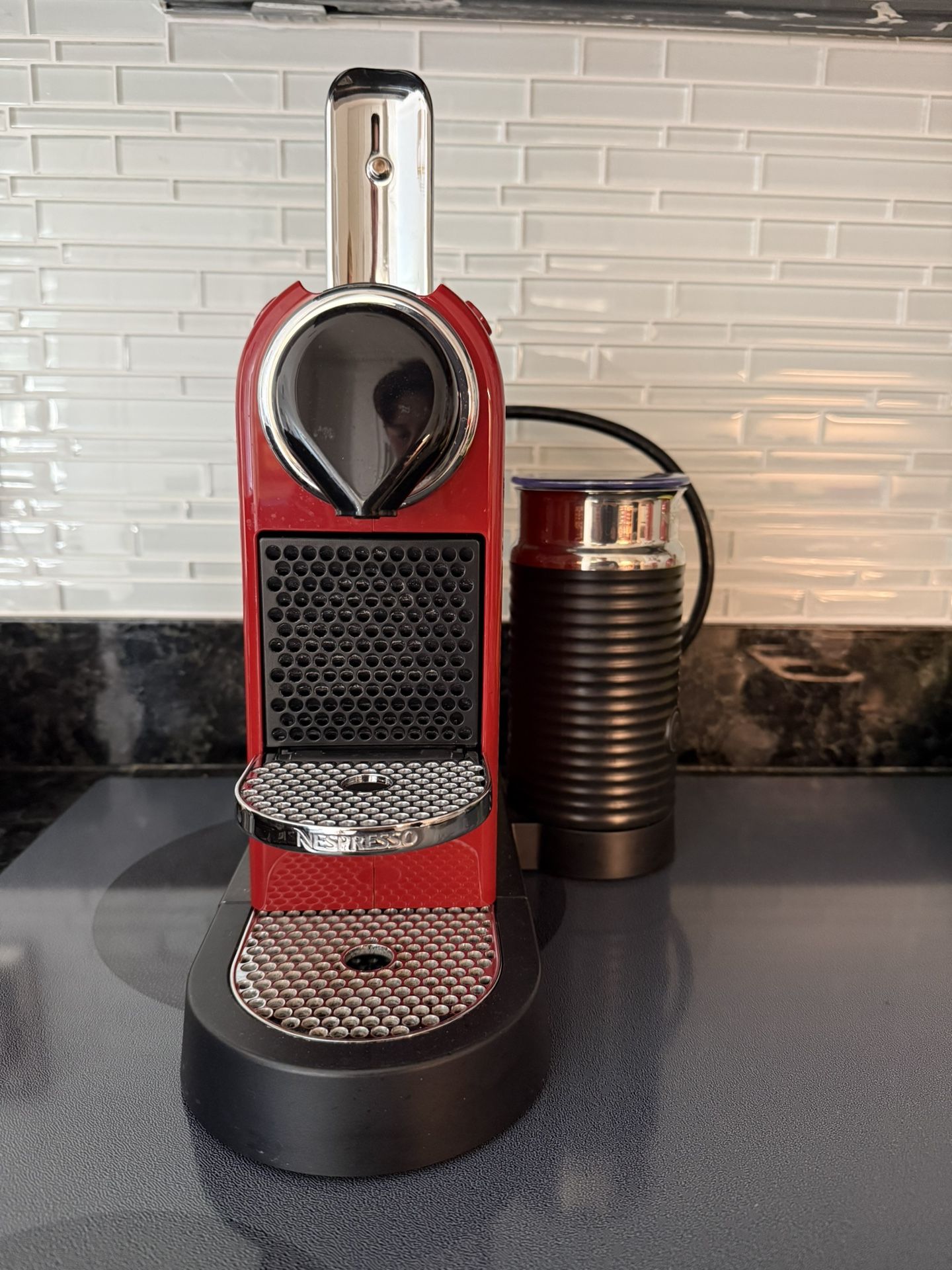 Nespresso CitiZ Espresso Machine, Milk Frother & Coffee Pods