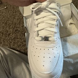 Nike Air Force 1/drake Collab