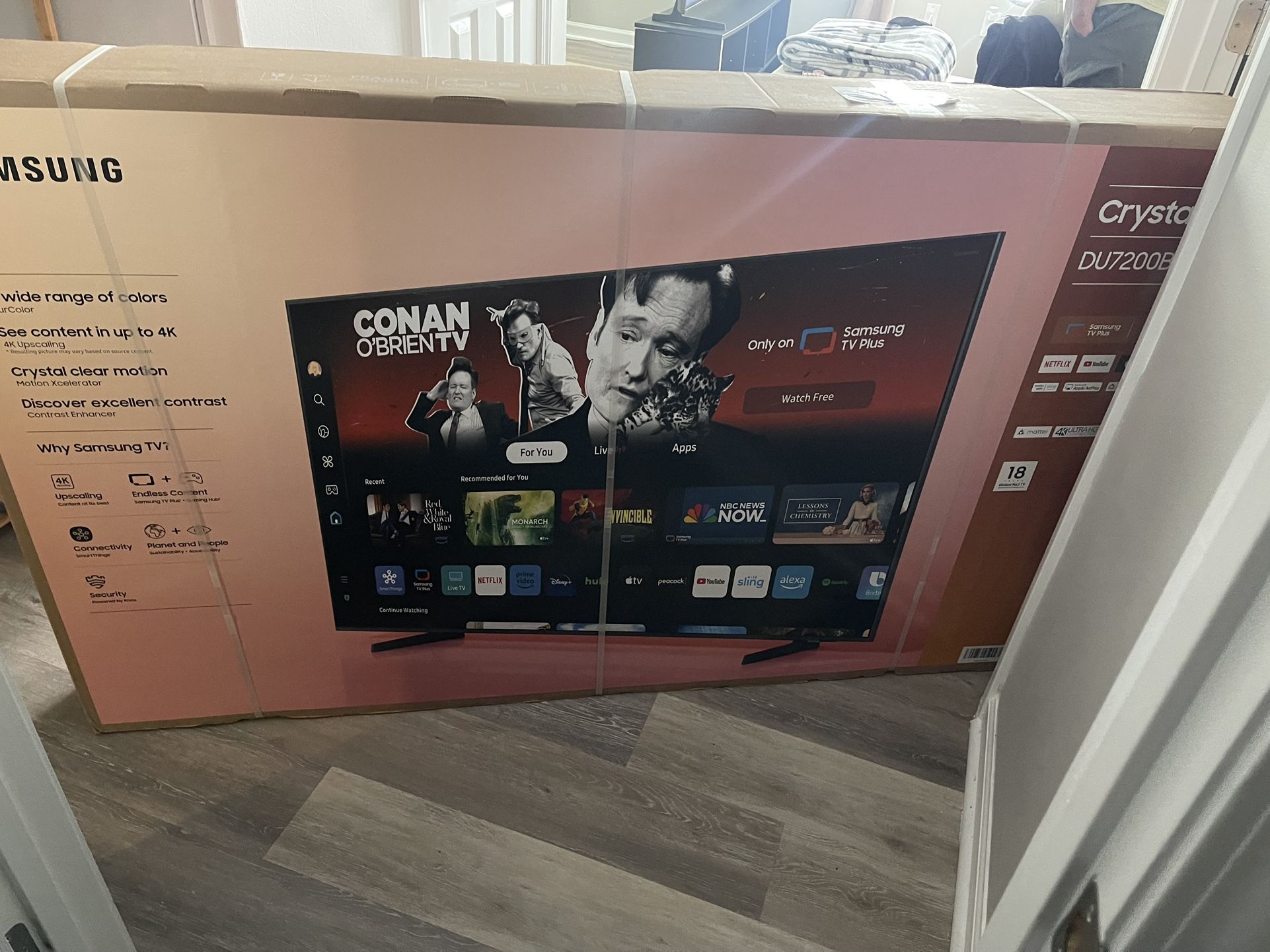 2024 Samsung 70” Tv