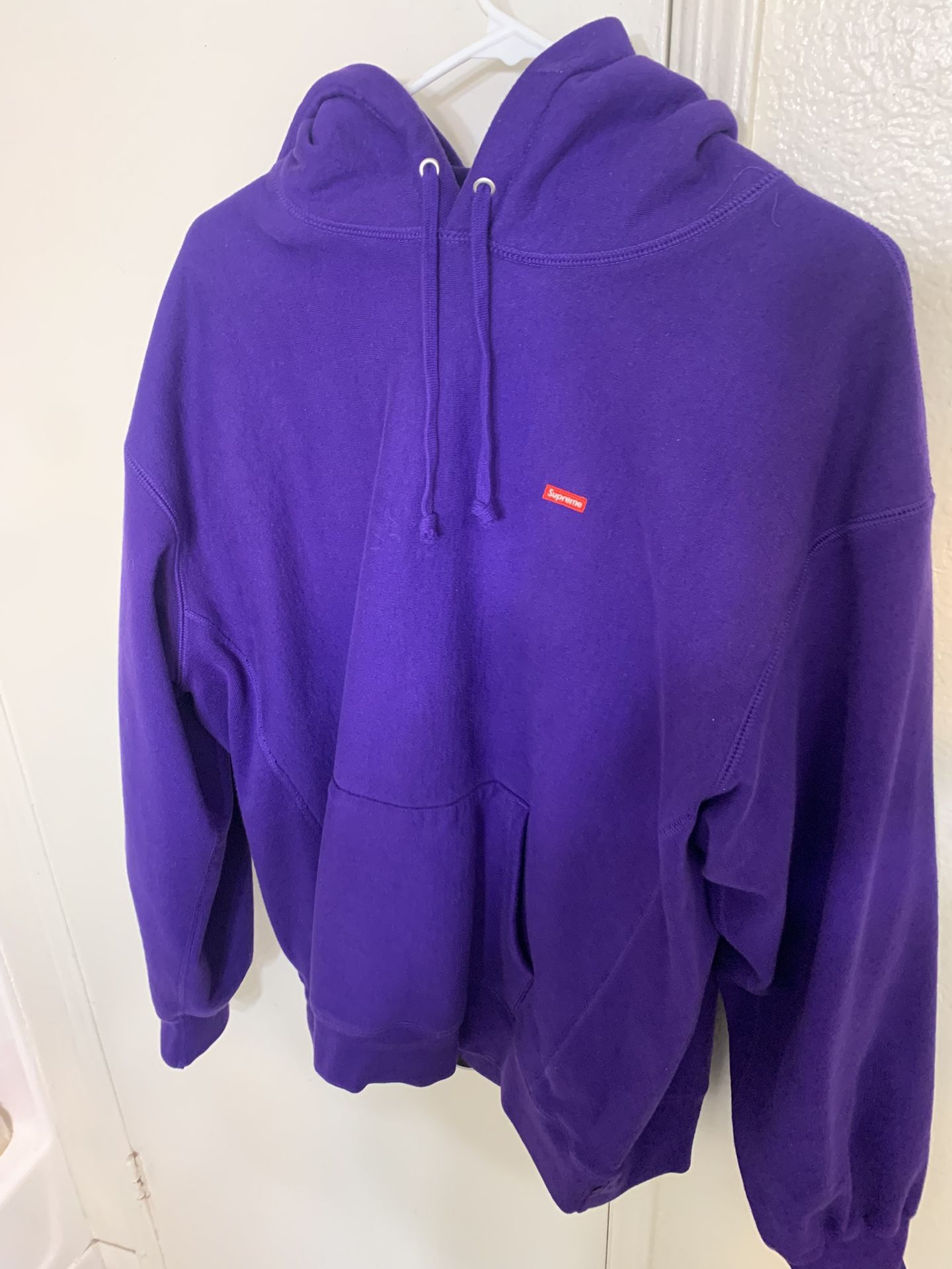 Supreme Hoodie Size XL
