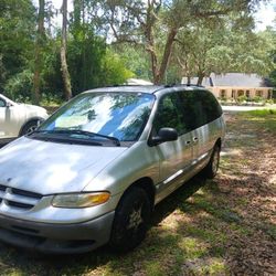2000 Dodge Caravan