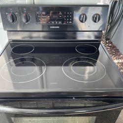 🚨🚨SAMSUNG STOVE 🚨🚨
