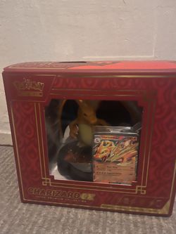 Pokemon Charizard box