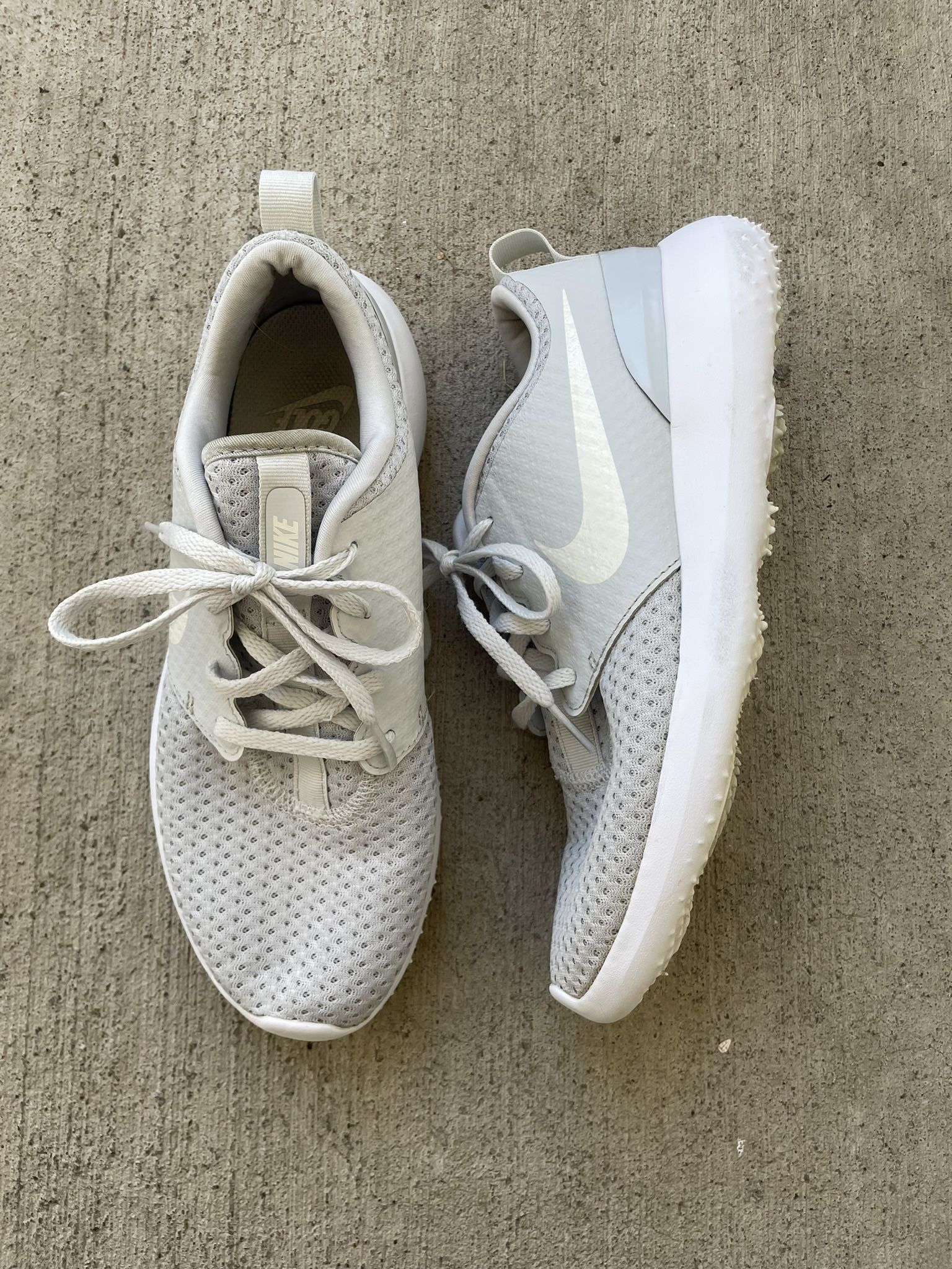 And White Chaussure Style Roshe Run Nike Roshe G Pure Platinum
