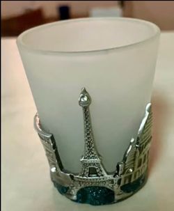 Paris Souvenir Frosted Shot