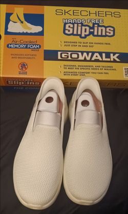 New Skechers GOwalk Hands Free Slip-Ins
