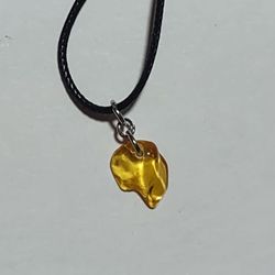 gem amber necklace 
