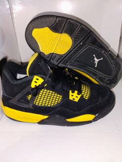 Jordan 4 Yellow Thunder