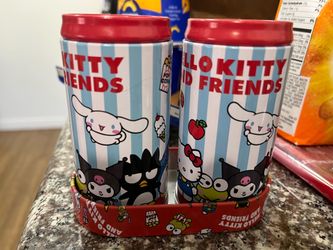 Hello kitty salt and pepper