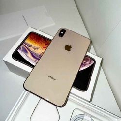 iPhone Xs Max Unlocked 
