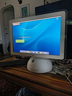 Apple iMac g4 vintage computer