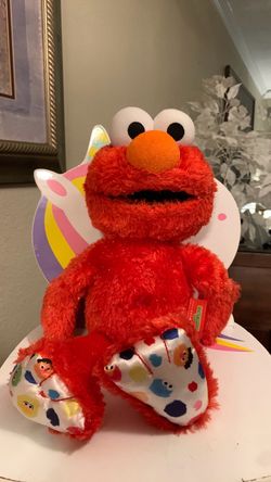 Sesame Street Elmo Macys Isaac Mizrahi plush Elmo