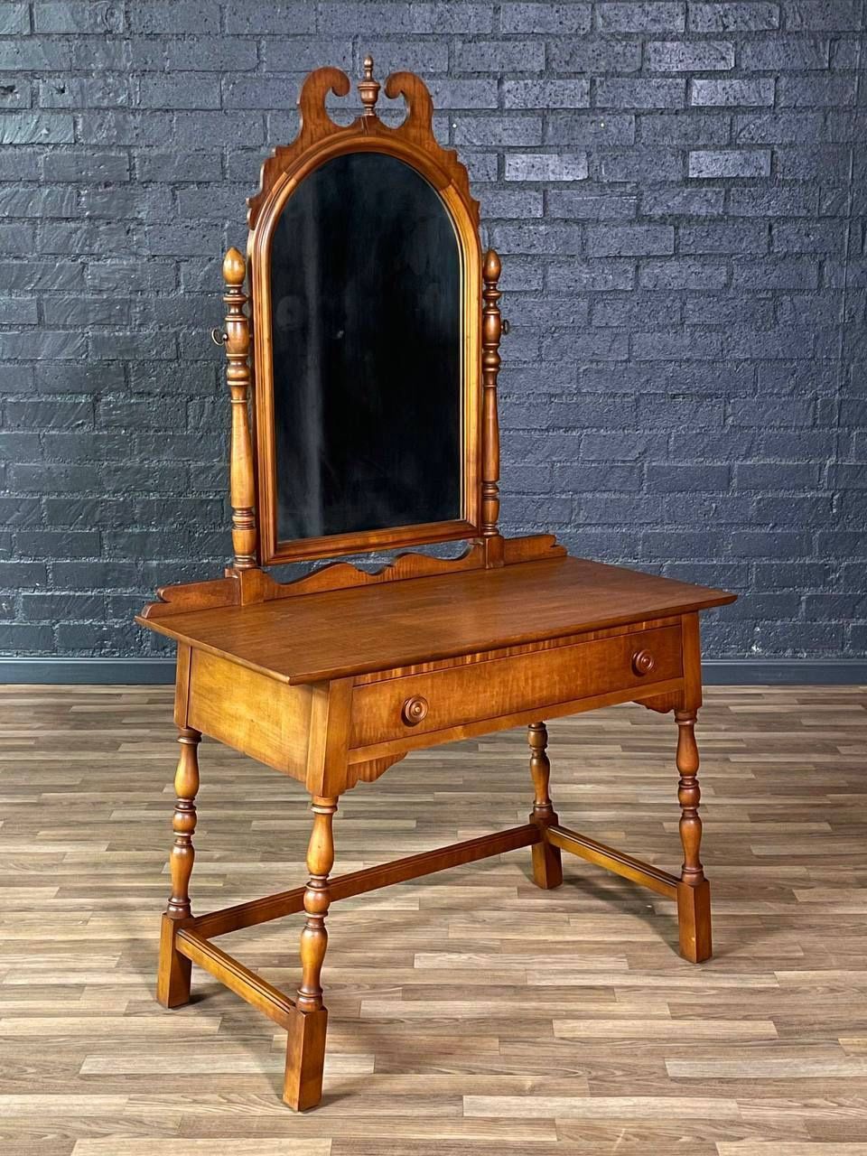 American Colonial Maple Vanity Table w/ Swivel Mirror by West Michigan Furniture Co., c. 1930's - Delivery Available