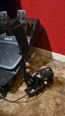 Full racing Sim (iRacing, X-box, Playstation)