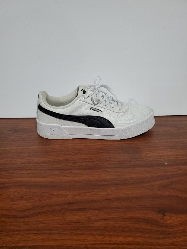 Puma Carina Canvas Women's Size 10