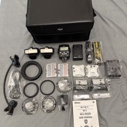Nikon R1C1 Wireless Close-Up Speedlight System
