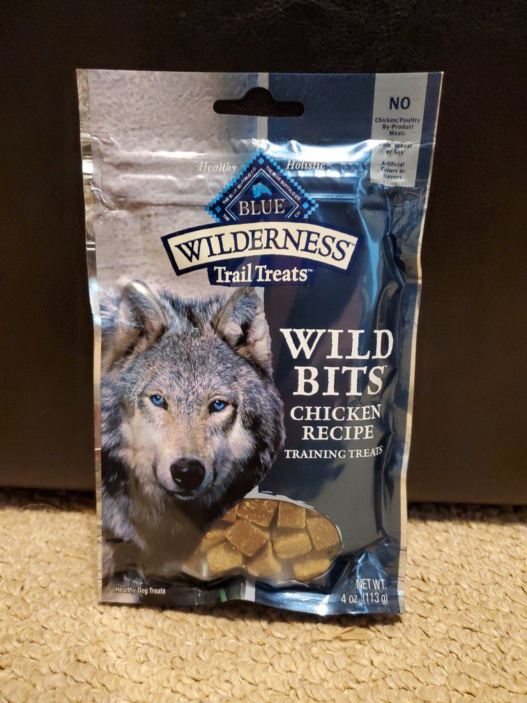 Blue Wilderness chicken recipe dog treats