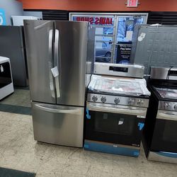 New Open Box Lg Refrigerator 30" And Airfry Has Range