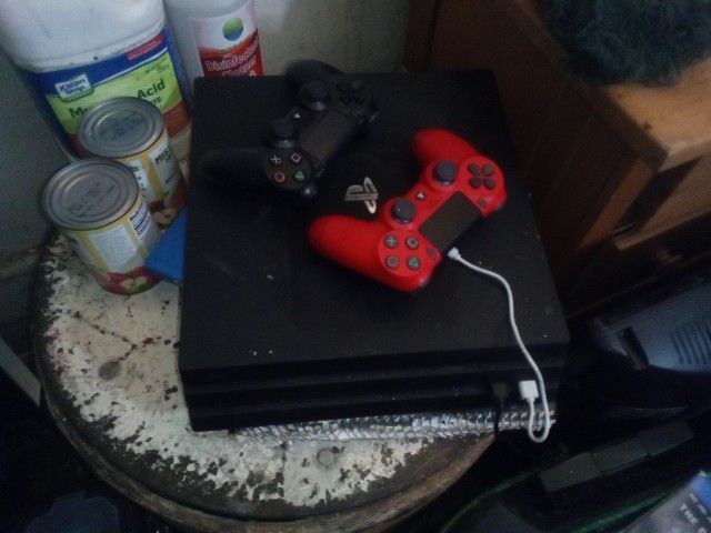 PS4 Bundle