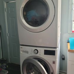 Samsung Washer And Dryer Front Load Set With Stacking Kit