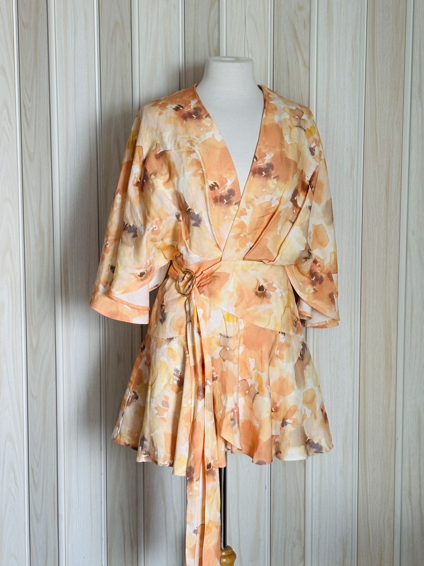 SIGNIFICANT OTHER, FLORAL ORANGE KIMONO ROBE; DRESS SIZE 2
