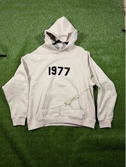 ESSENTIALS HOODIE