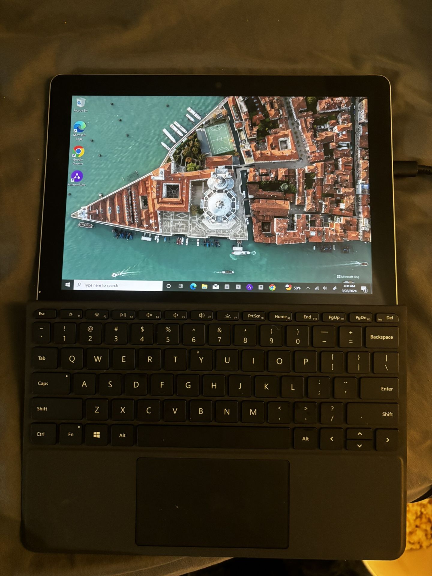 Microsoft Surface Go
