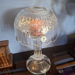 GORGEOUS LOOKING VINTAGE Hand CRAFED IN SLOVENIA  BOMBAY  24%LEAD CRYSTAL  PERFECT CONDITION 