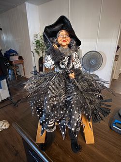 Sitting Halloween Witch Doll