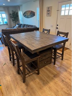 Farmhouse Style Counter Table with Removable Leaf & 4 Chairs