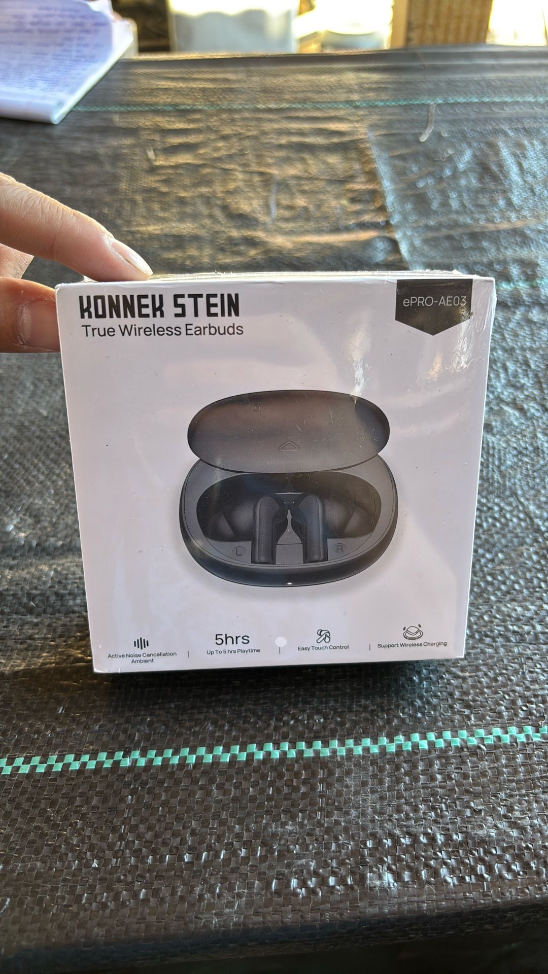 True Wireless Earbuds