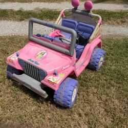 Barbie jeep 2024 battery and charger
