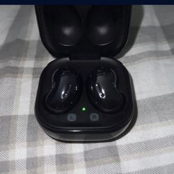 Galaxy Buds Live (Willing To Negotiate)
