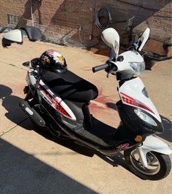 🏍️ Roketa 50cc Scooter – Runs Great – $1,500 OBO