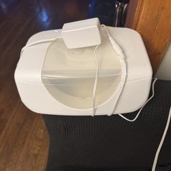 White Baby Wipes Warmer!! Free