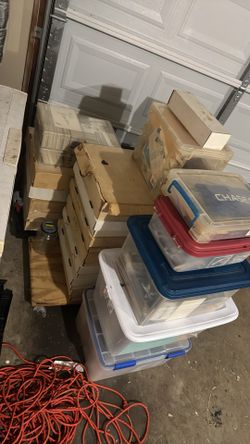 I SELL BASEBALL AND FOOTBALL AND BASKETBALL CARDS!!!!!