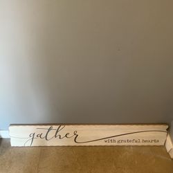 Press Wood Wall Decor “gather With Grateful Hearts” With Scalloped Edges 40”