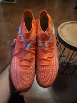 Pumas Ftr future cleats