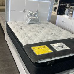 Bedroom Set Queen 😍