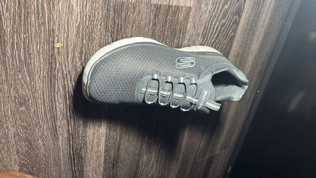 Skechers Gray Mesh Slip-On Sneaker’s