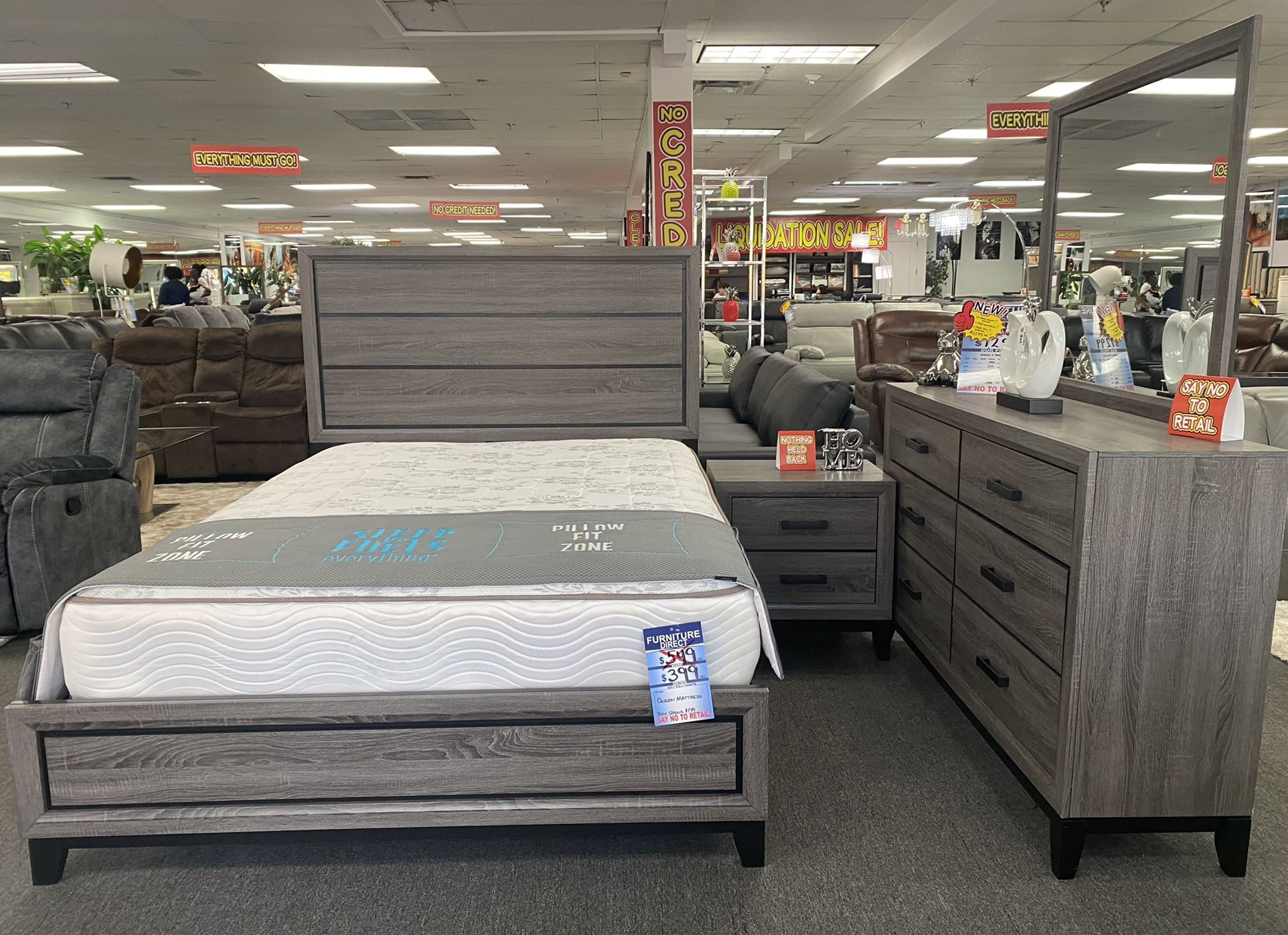 Modern 7PC Set With Matt And Box $1,299!/ ¡Juego moderno de 7 piezas con mate y caja $ 1,299!