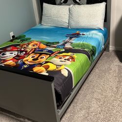 2 Complete Full Beds With Mattress Plus Dresser
