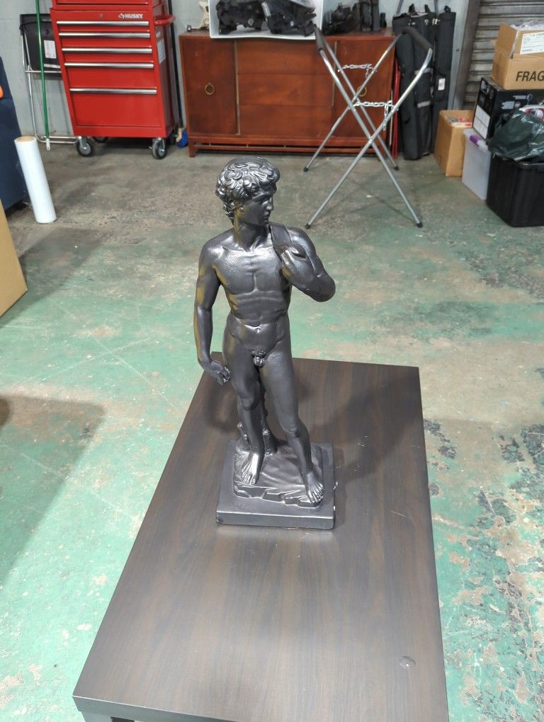 Statue David Cast 