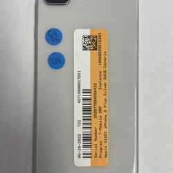 Factory Unlocked Apple iPhone 8 plus 64gb, sold with warranty 