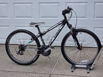 Trek Mountain Bike 26