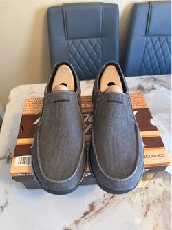 Shoes  for men's. USA men’s 14 X- wide . Skechers .