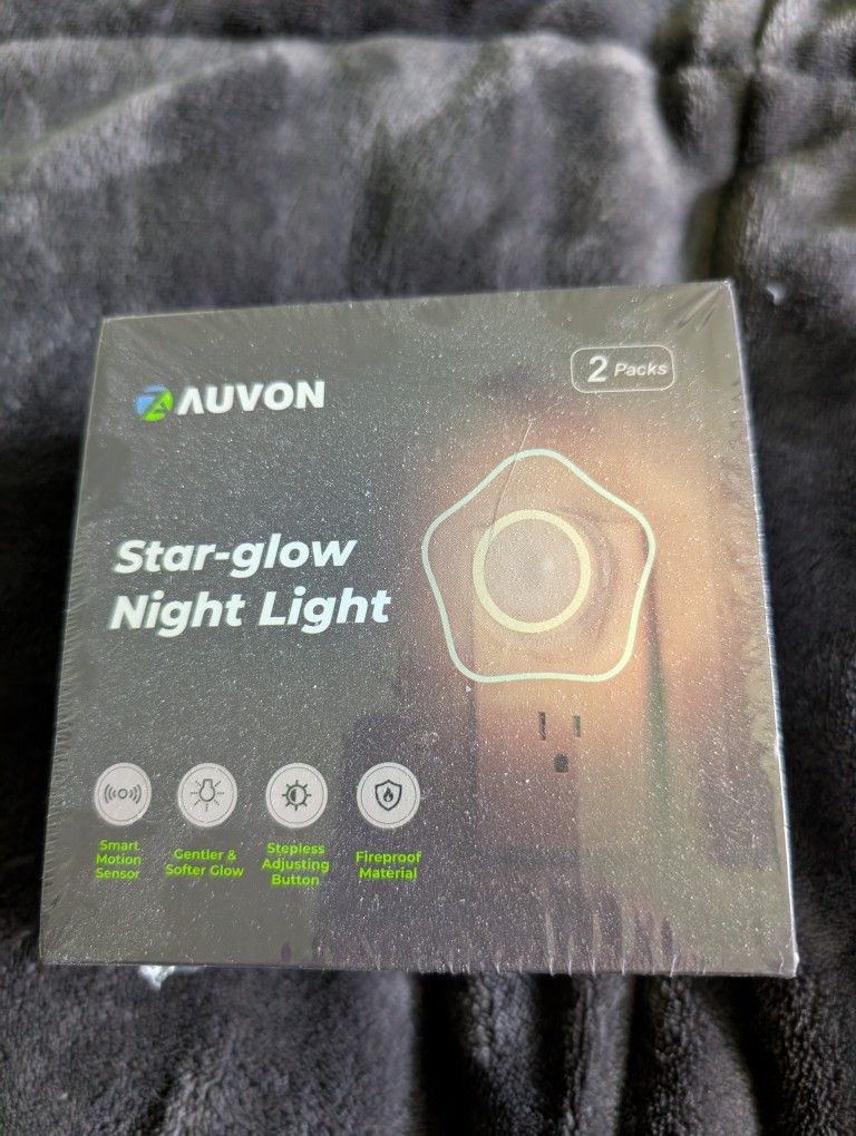 BRAND NEW NIGHT LIGHT 