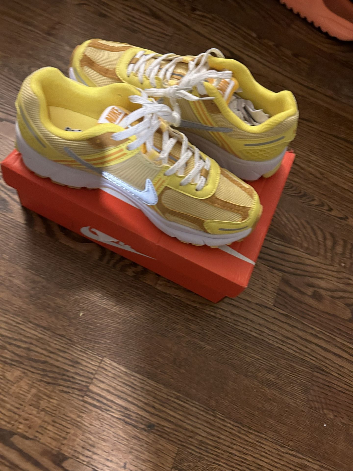 Nike Zoom Vomero 5
