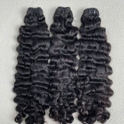 3 RAW CAMBODIAN HUMAN HAIR BUNDLES 30”